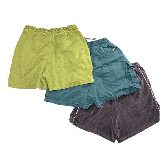 Men's Urban Outfitters Short Shorts Bundle Size Medium - Picture 2 of 9